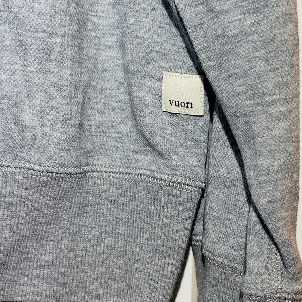 Vuori Men's Light Gray Crewneck Sweater